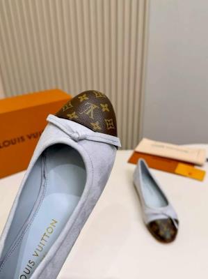 wholesale quality louis vuitton women shoes model no. 560